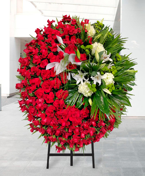 Flores para el tanatorio con envío urgente, Arte Floral Funerario en Santa Coloma